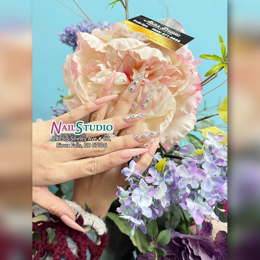 Nail Studio Sioux Falls, SD 57106